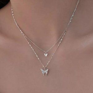 NEW 18K ROSE GOLD BUTTERFLY NECKLACE, NICE NECKLACE, CUTE NECKLACE
